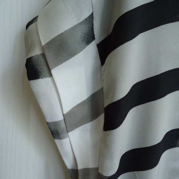 BCBGeneration Top M - Picture 4 of 9